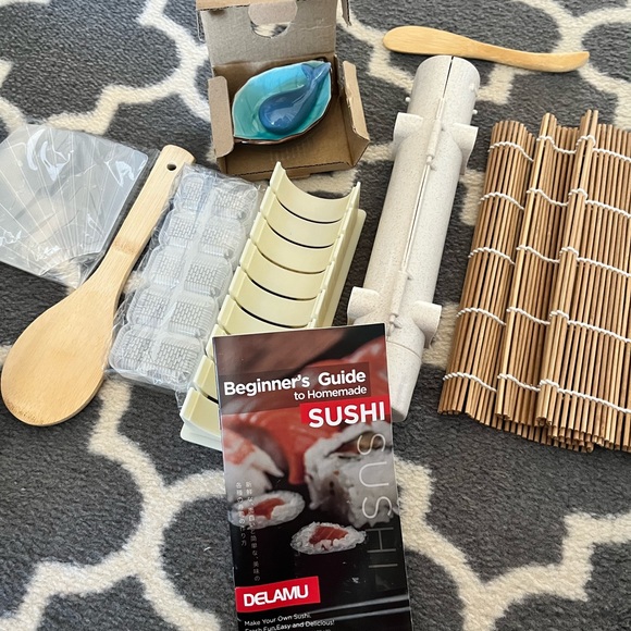 Delamu Sushi Making Kit - Picture 3 of 3